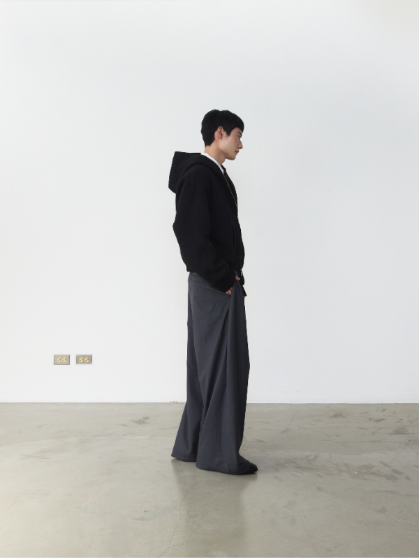 RB14 Cropped Boxy Hoodie Jacket