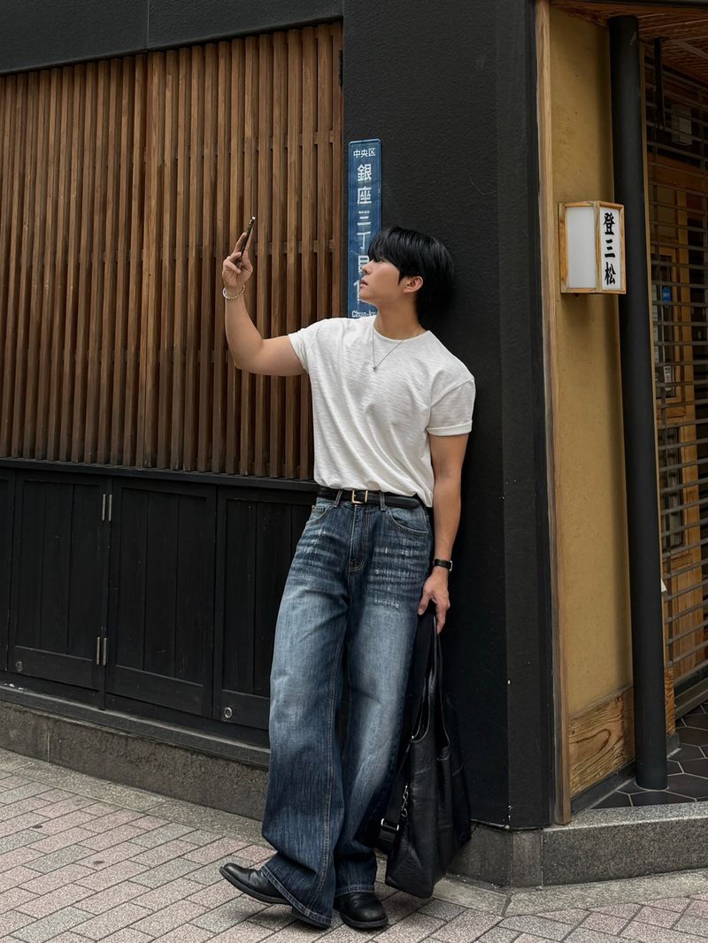 ダメージストレートデニムパンツ
