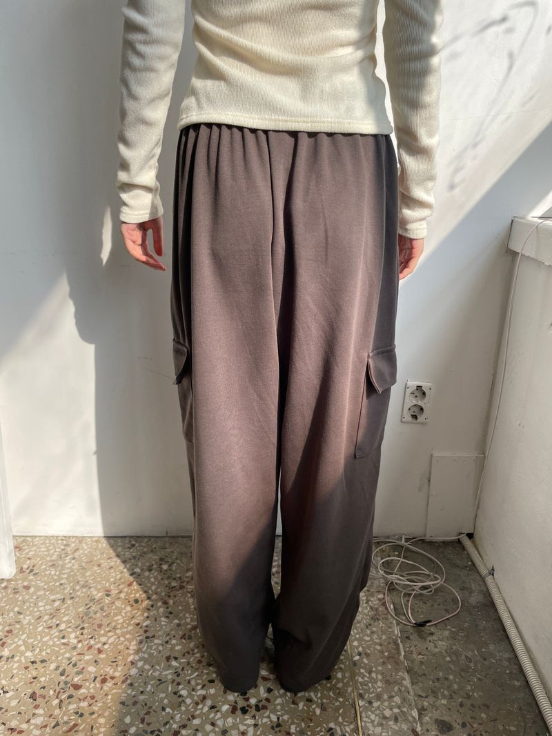 Commode cargo sweat pants 