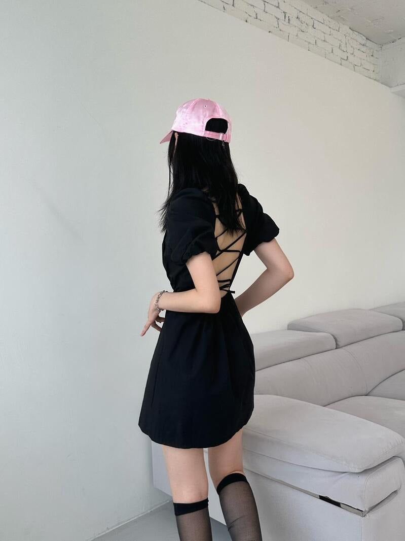 back strap ribbon dress