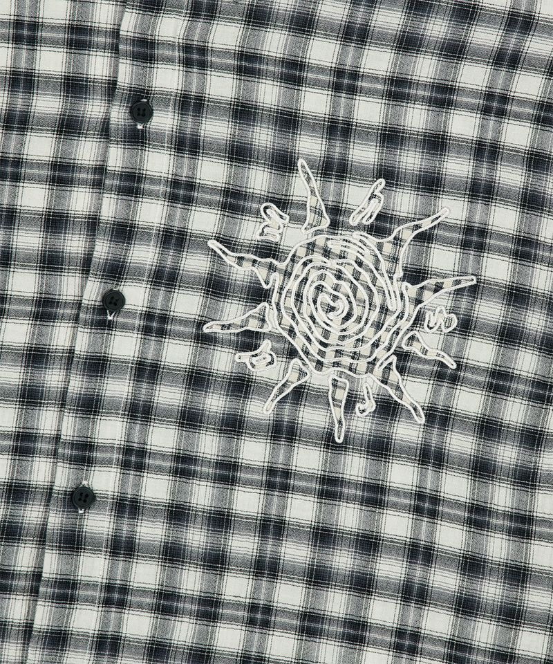 CHECK APPLIQUE HALF SHIRT