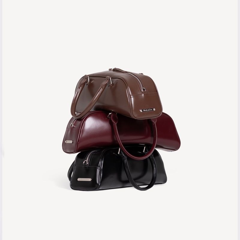 HALF-MOON BOWLING BAG