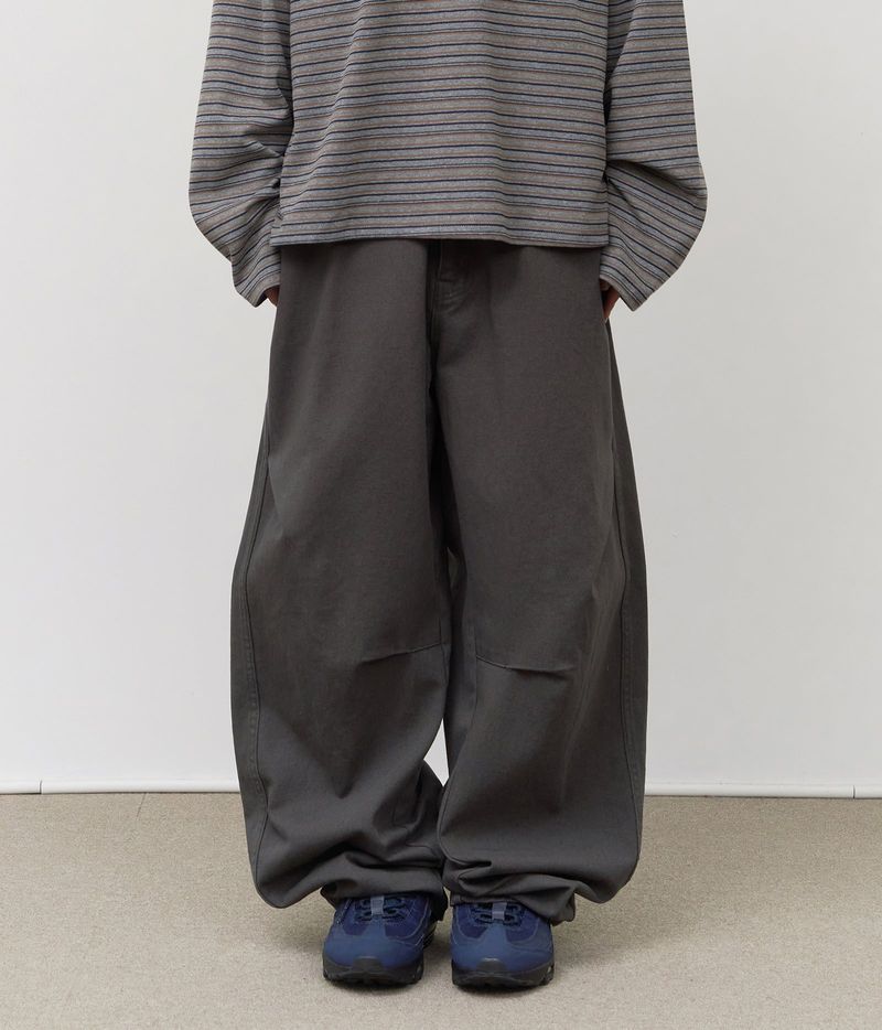 HIFIFNK（ハイファイファンク）の「ミッド カーブド パンツ（パンツ）」