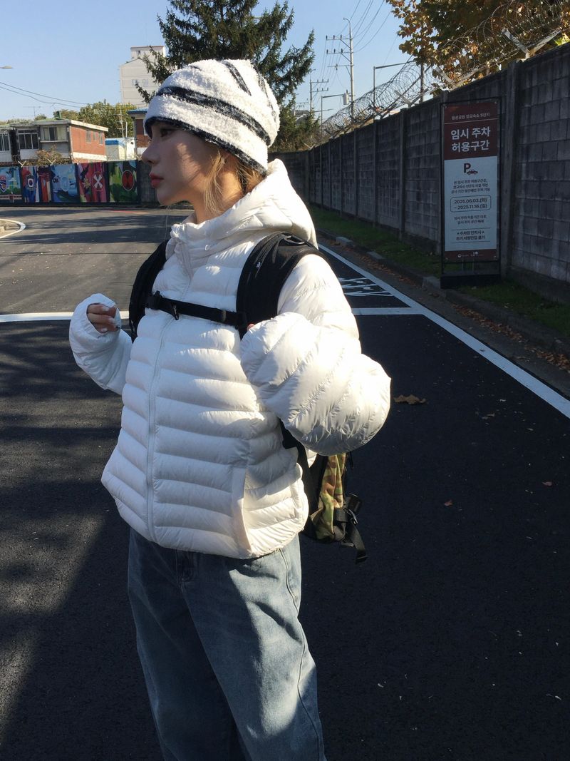 Detachable hood, two-way lightweight padding (4c)