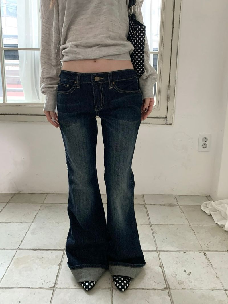 Deep low jeans