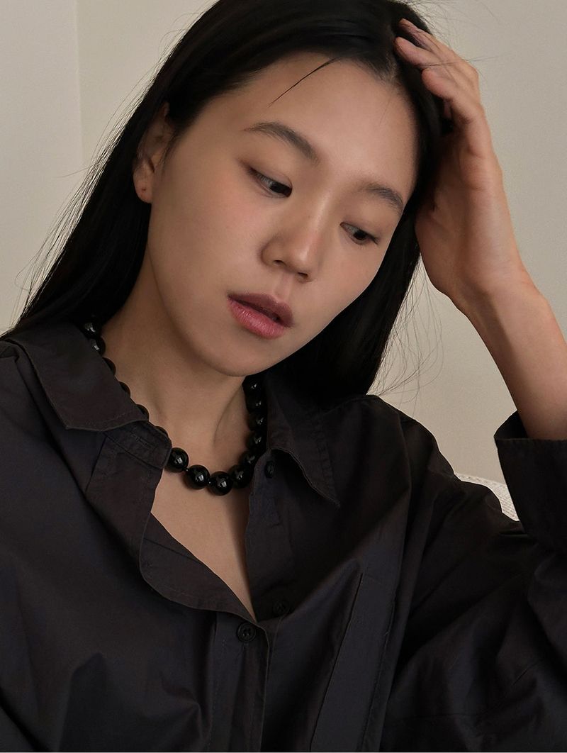 ONYX LARGE NECKLACE