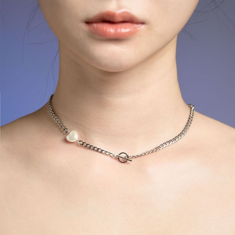 HAWHA（ハワ）の「ハートパールトグルバーチョーカー（アクセサリー）」