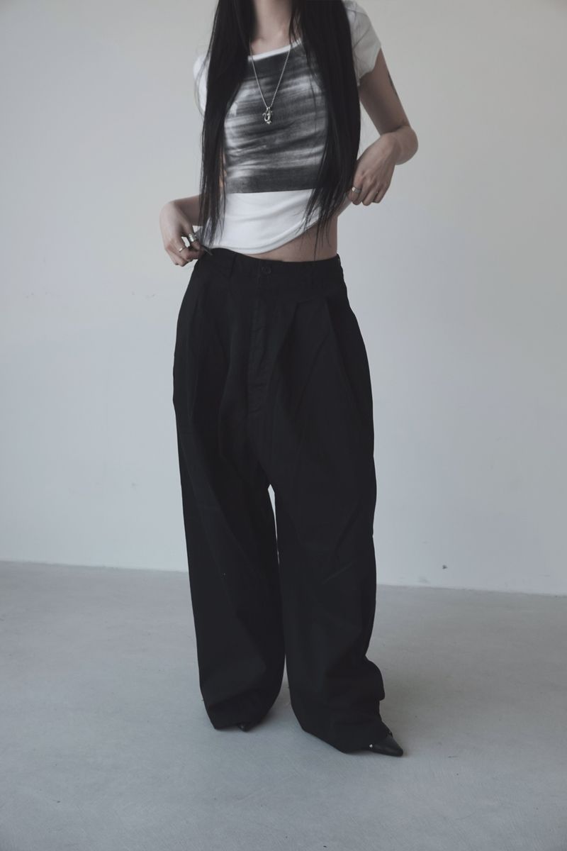 pintuck wide detail pants
