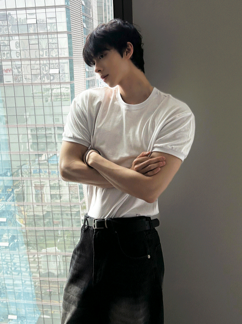 COSYHARU（コシハル）の「Muscle Fit Ringer T-Shirt（Tops）」