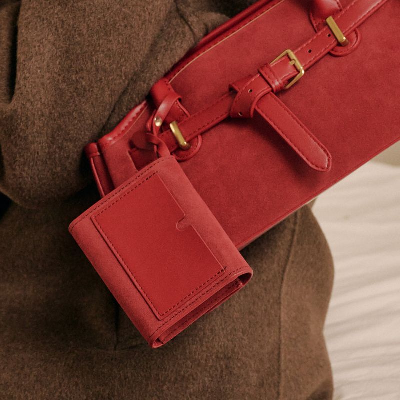 ALLINCOMPLETE（オールインコンプリート）の「Lunar Suede Card Wallet (Red)（Toys/Key Holders）」