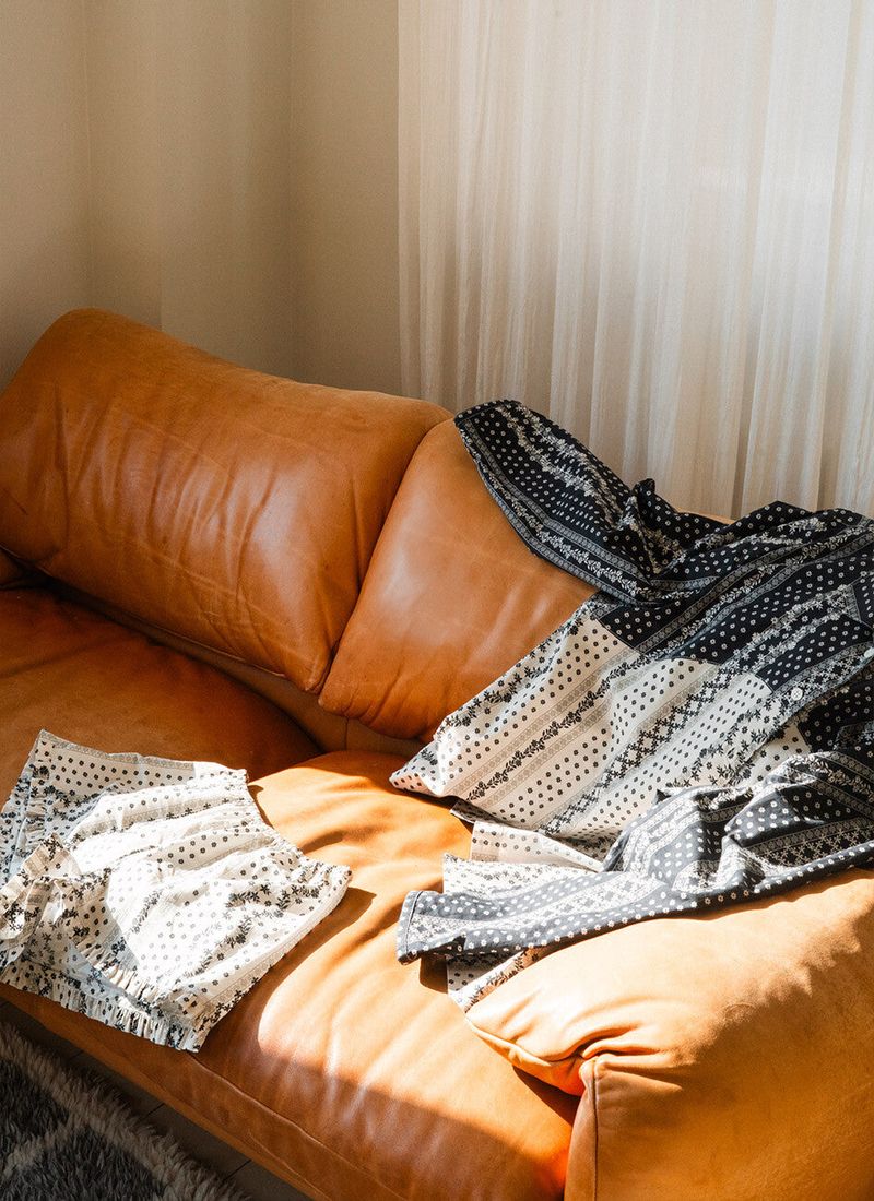 Two-tone Pajama set (paisley)
