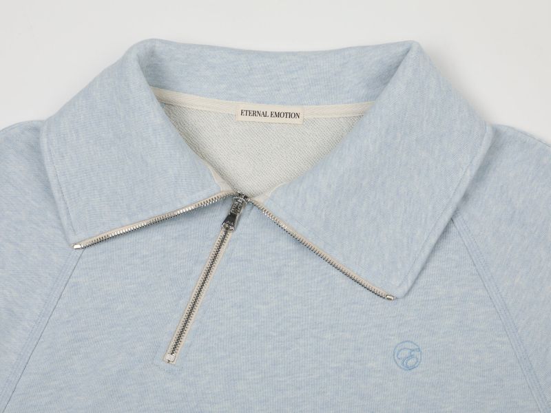 COMFORT DIAGONAL ZIP SWEATSHIRTS (LIGHT BLUE)