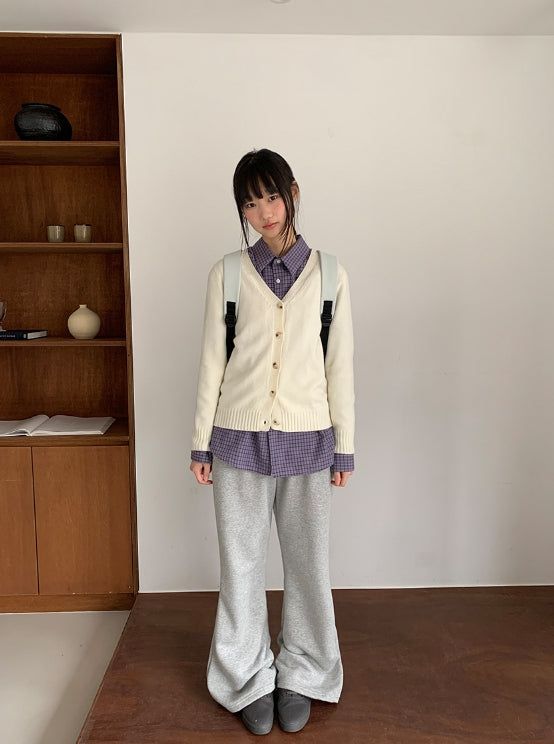 Campa V-neck Knit Cardigan