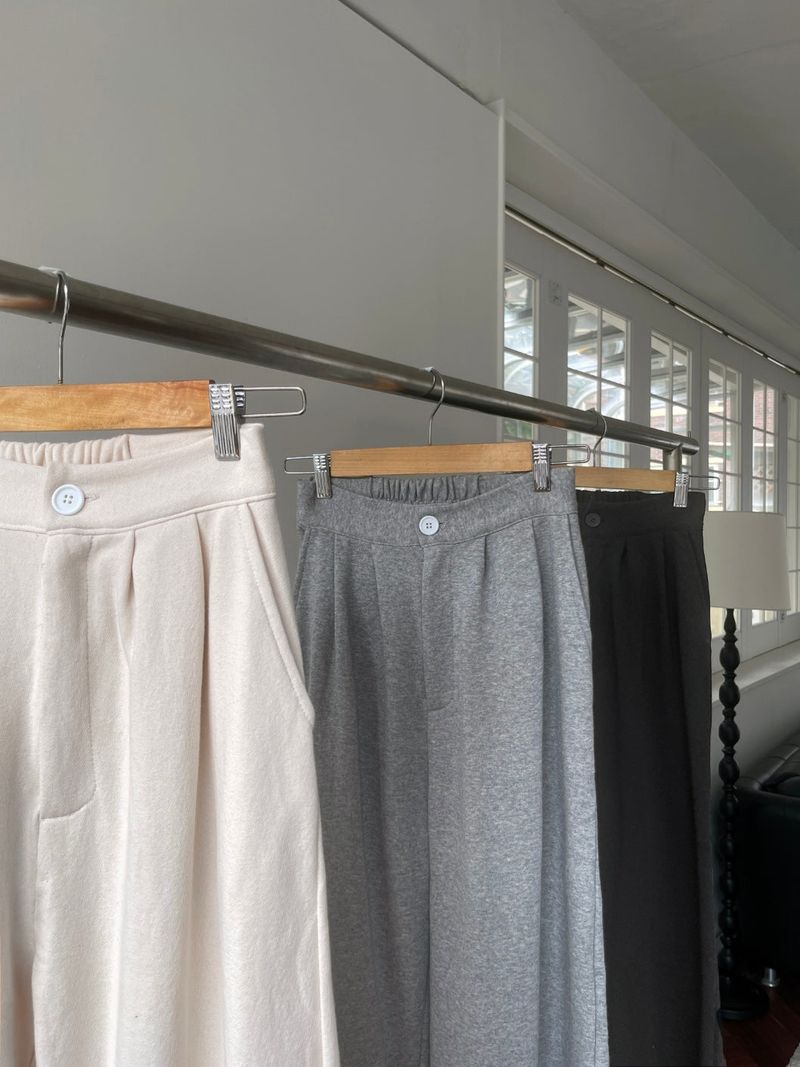 Cutting wide pants