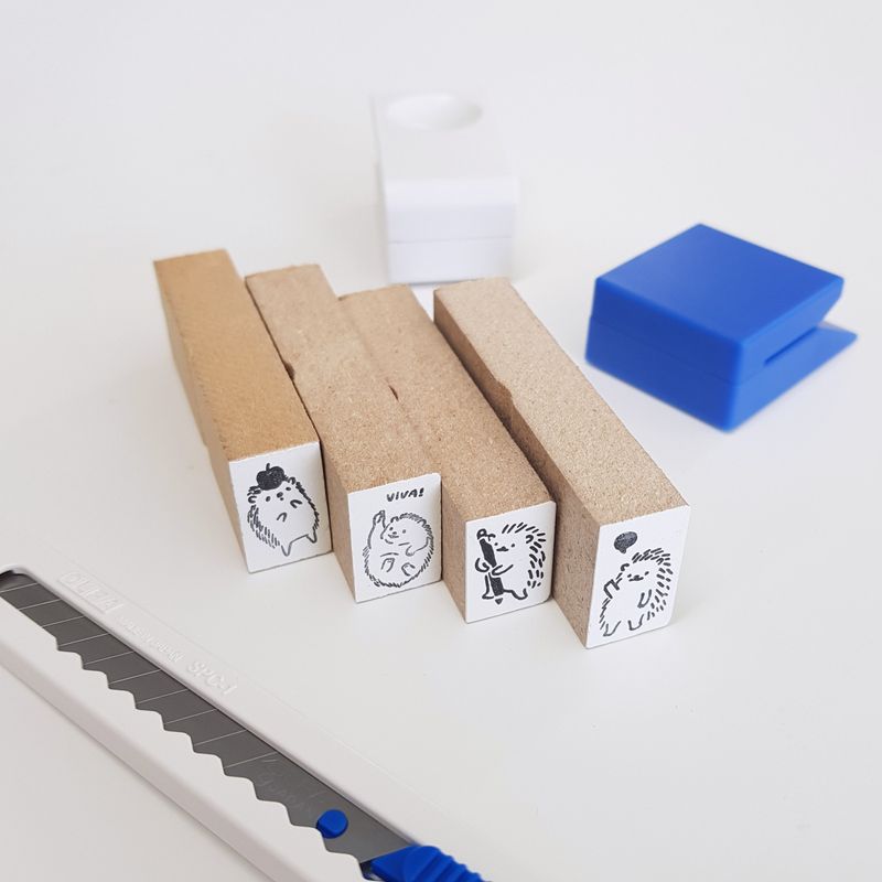 [Woodstamp] 4 types of hedgehogs