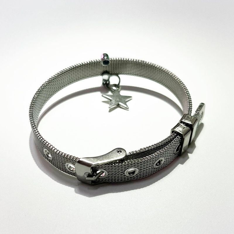 [aespa Giselle/Verivery Kangmin/Sevenus Heejae/YENA] Silver star belt bracelet