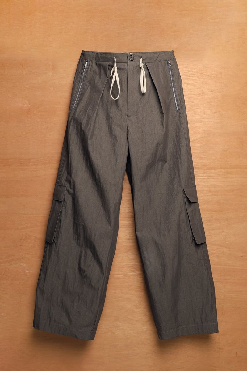 towtow.archive（トゥトゥ アーカイブ）の「UTIL POCKET PANTS - CONCRETE GREY（Pants）」