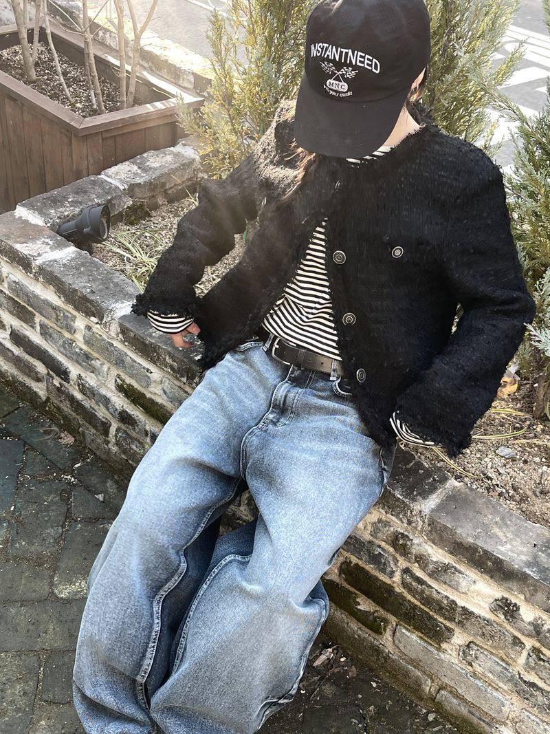 Round pocket tweed jacket