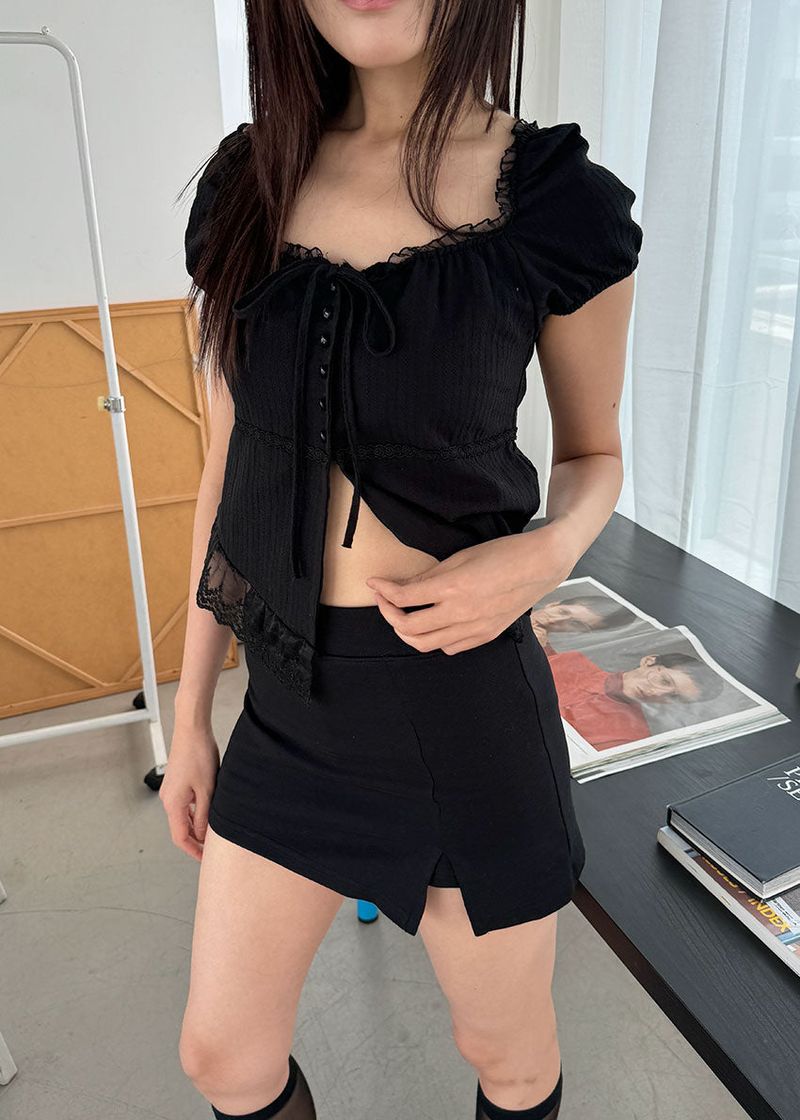 ROSY LACE BLOUSE