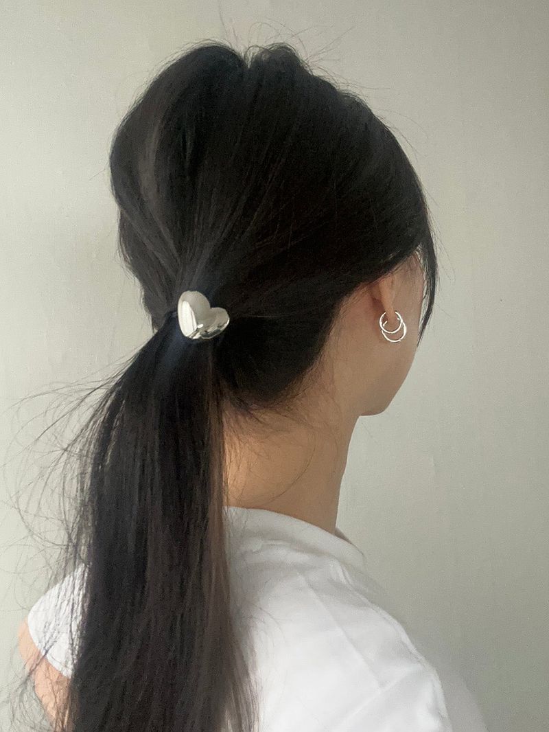 Silver heart hair tie