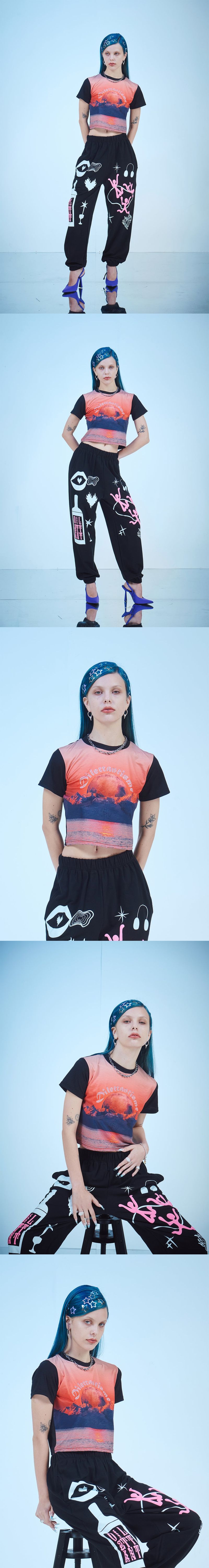 RED MOON CROP T