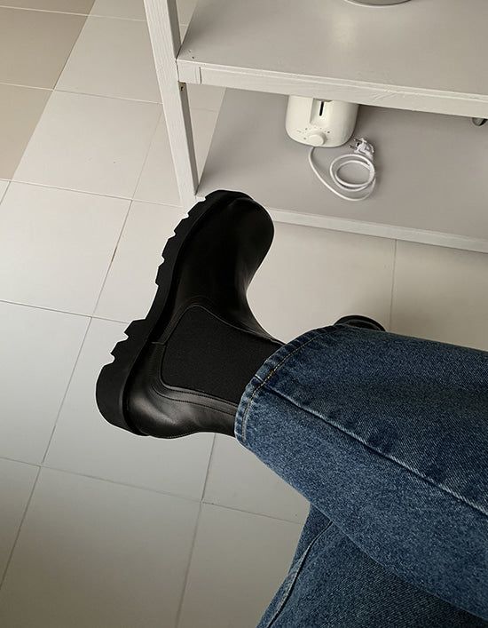 ASCLO（エジュクロ）の「ASCLO Ankle Chelsea Boots（Shoes）」