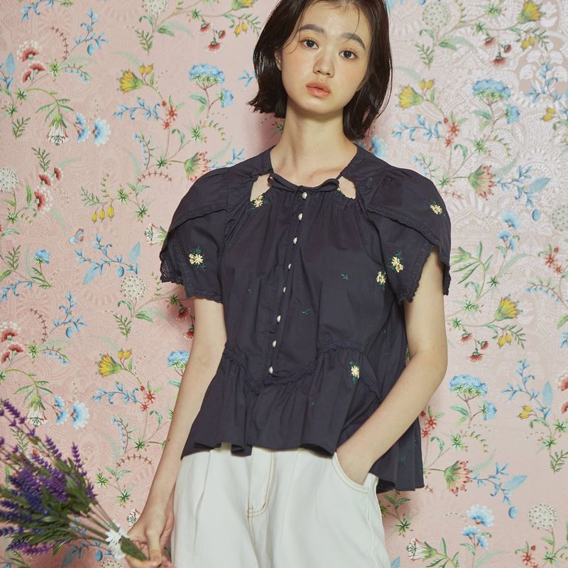 VITALSIGN（バイタルサイン）の「[LINE] Flower Wrap Sleeve Blouse (Navy)（Tops）」