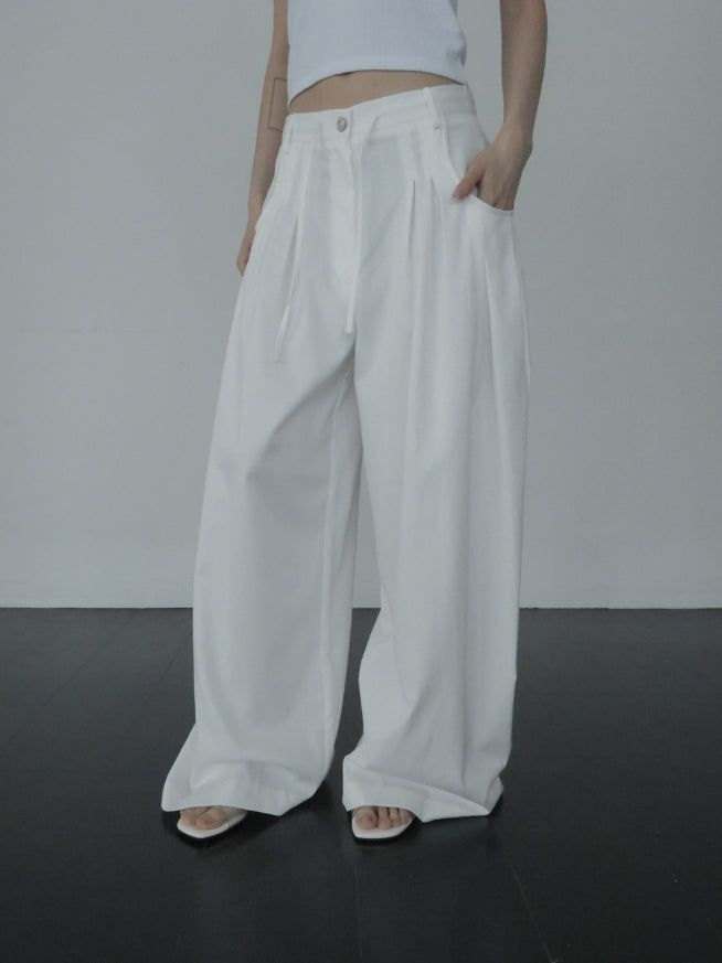 Curble Round Pocket Pintuck Pants
