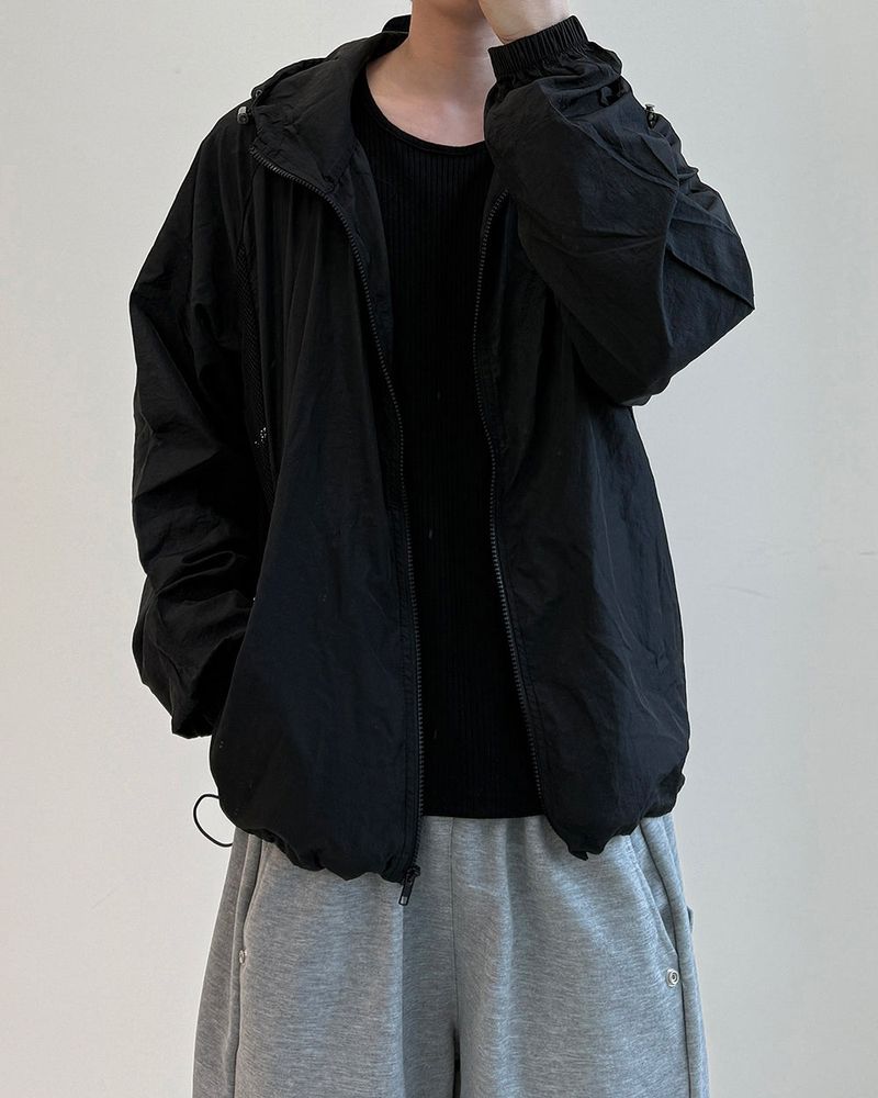 Insert Mesh Hood Windbreaker