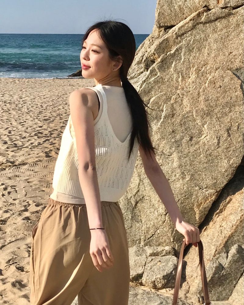 Marissa sleeveless