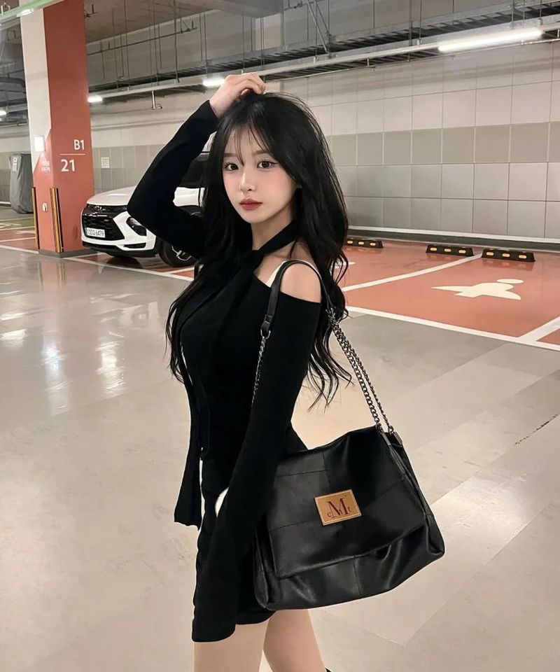 MUCENT（ムセント）の「インフィニティ―レザーチェーンショルダーバッグ (UNISEX)（バッグ）」