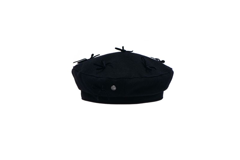 BOW BERET IN BLACK