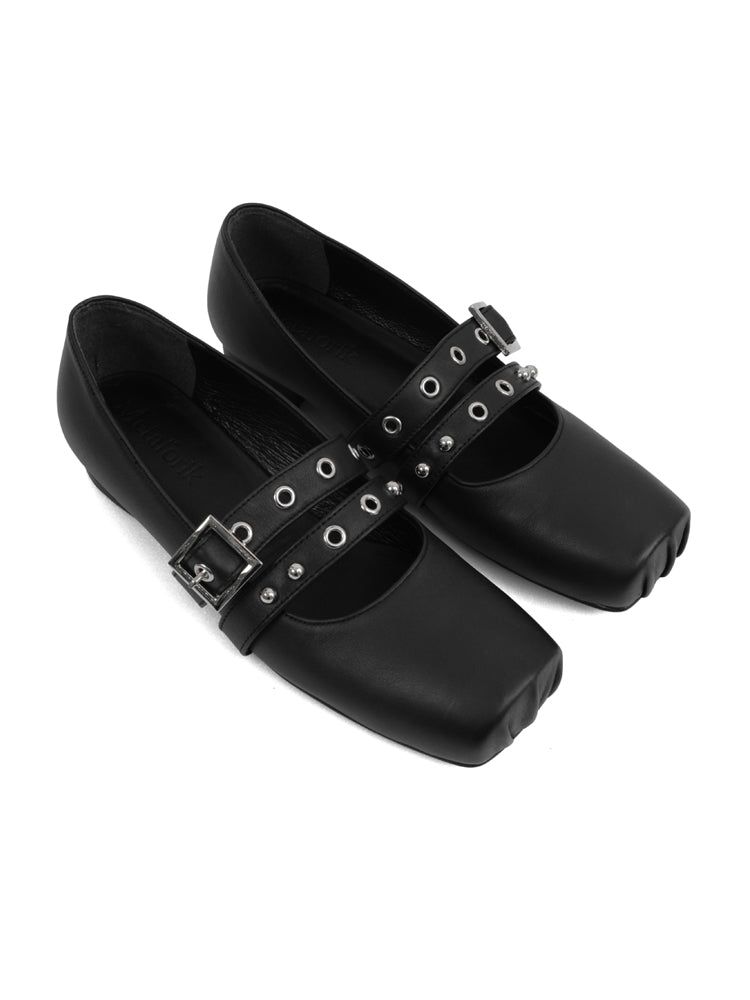 Bold strap mary jane