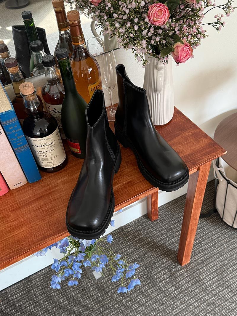 ASCLO Square Toe Ankle Boots