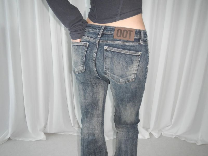 sister washing dyeing bootcut