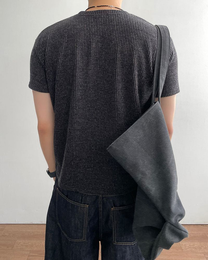 Ribbed Two-Tone Muscle Fit Short Sleeve
