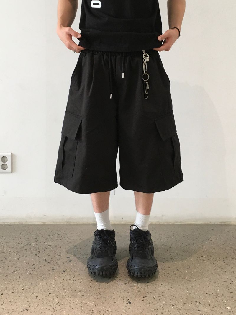 Change Back Hip Pocket Cargo Bermuda Pants 4C