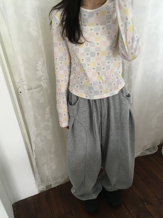 Hideni Flower Patchwork Punching T-shirt