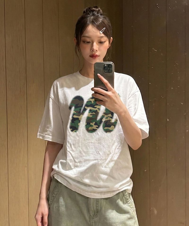 NOTUSUAL(ノットユージュアル)の「Nu Halftone Symbols Over-fit T-Shirts - 4COLOR(Tops)」