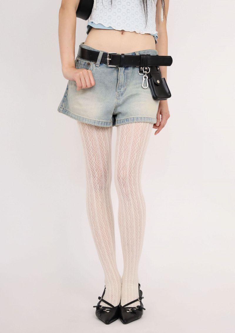 privatelookbook（プライベートルックブック）の「Basic Washed Short Denim Shorts（Pants）」