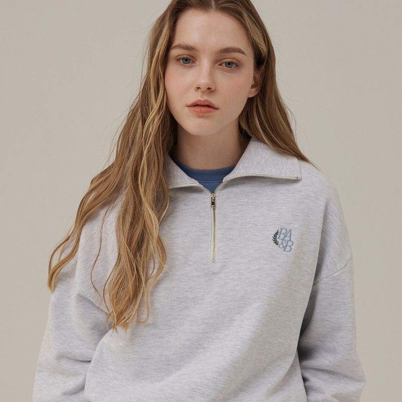 Between A and B(ビットウィーンエーアンドビー)の「SMALL LOGO HALF ZIPUP SWEATSHIRT_WHITE MELANGE(Tops)」