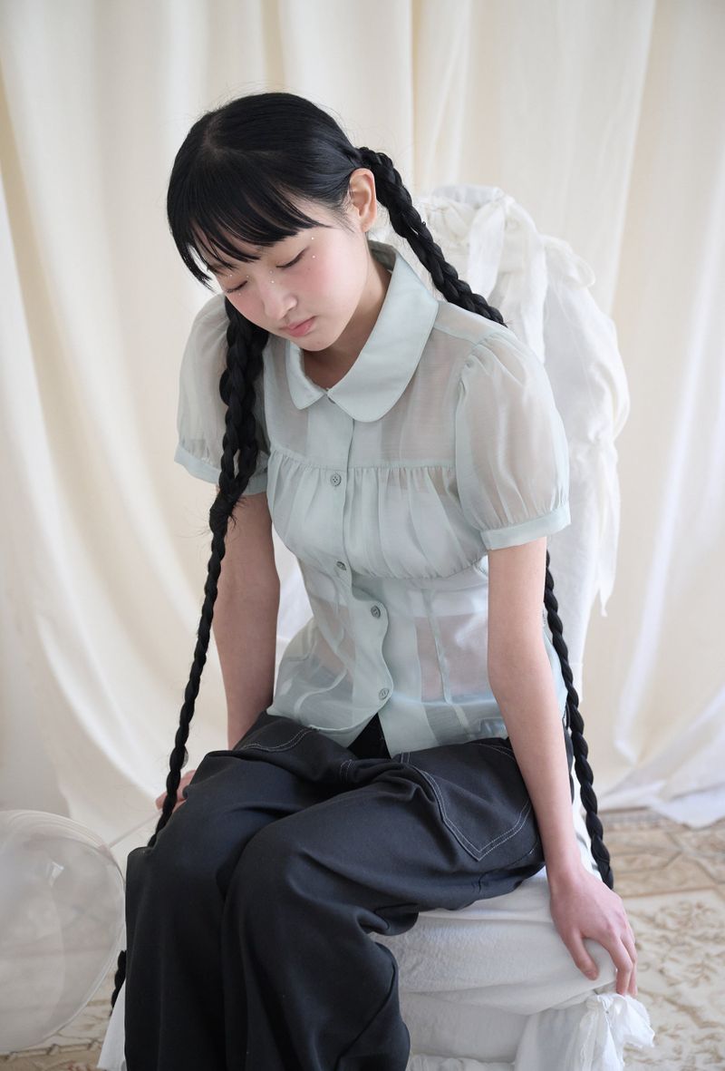 SHIRRING SHEER BLOUSE PISTACHIO