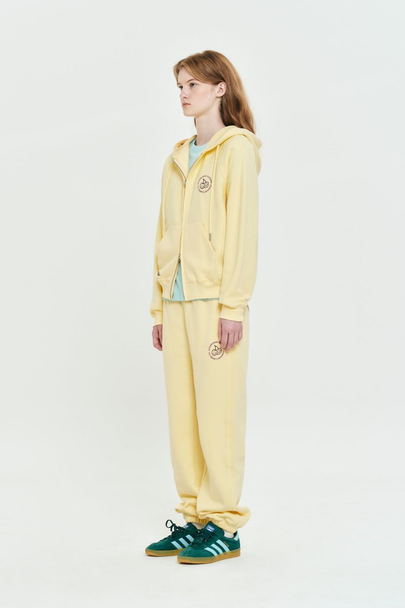 DOODLE CHERRY CIRCLE LOGO NAPPING HOODIE ZIP UP [YELLOW]
