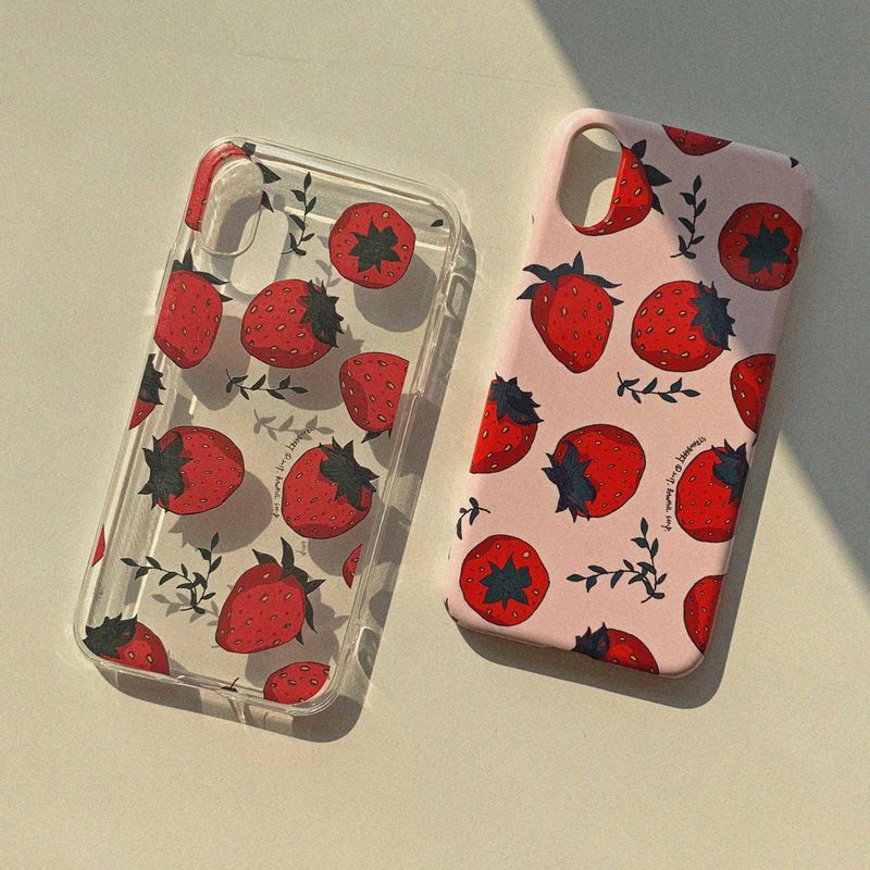 Strawberry (iPhone) Glossy Hard Case