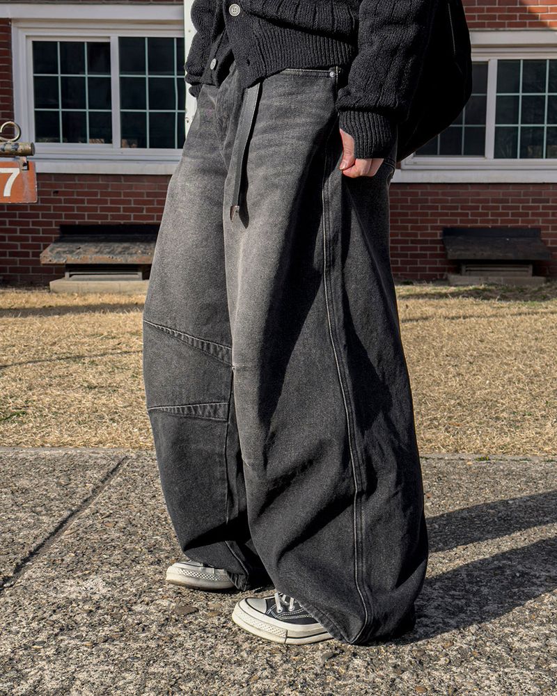 Serin Curved Balloon Denim Pants