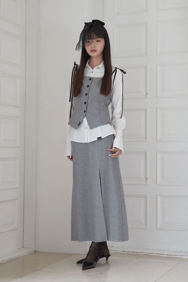 BUCKLE FRINGE LONG SKIRT (GRAY)