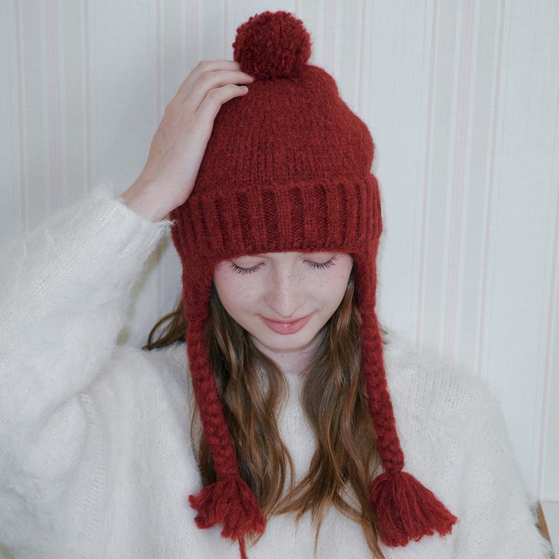 Folded Bell Earflap Beanie (Red)