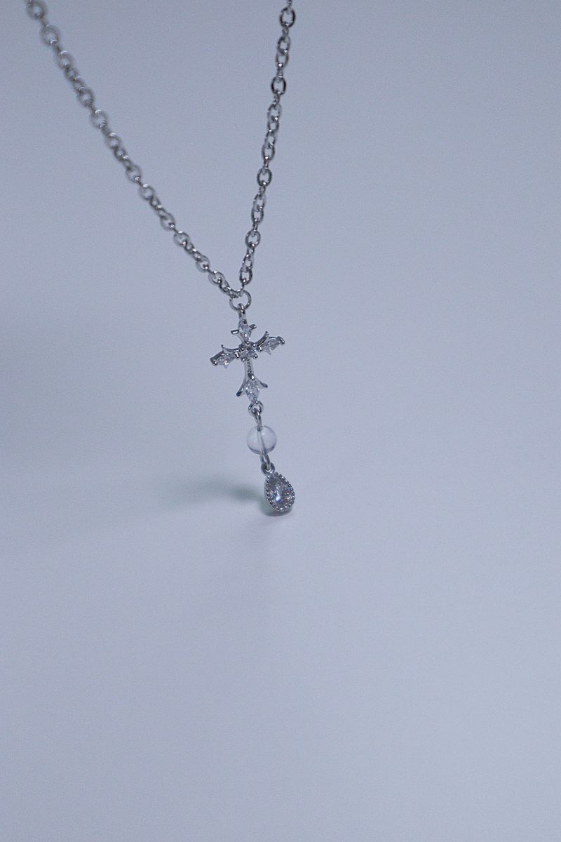 cross water drop transparent gemstone necklace