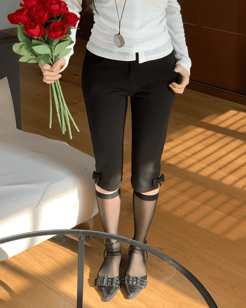 GUSTA（グスタ）の「Blair Ribbon Biker Cari Pants（Pants）」