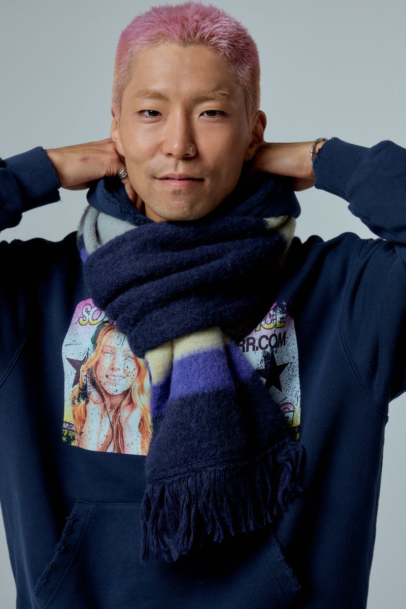 EEERRR Stripe brushed wool knit muffler (Navy)